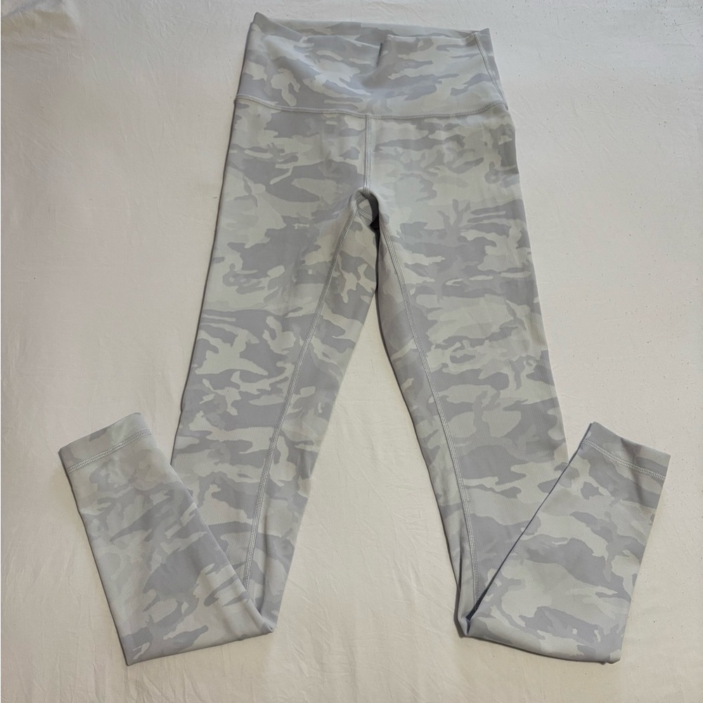 Lululemon Wunder Under High Rise Tight 28” - Picture 3 of 8